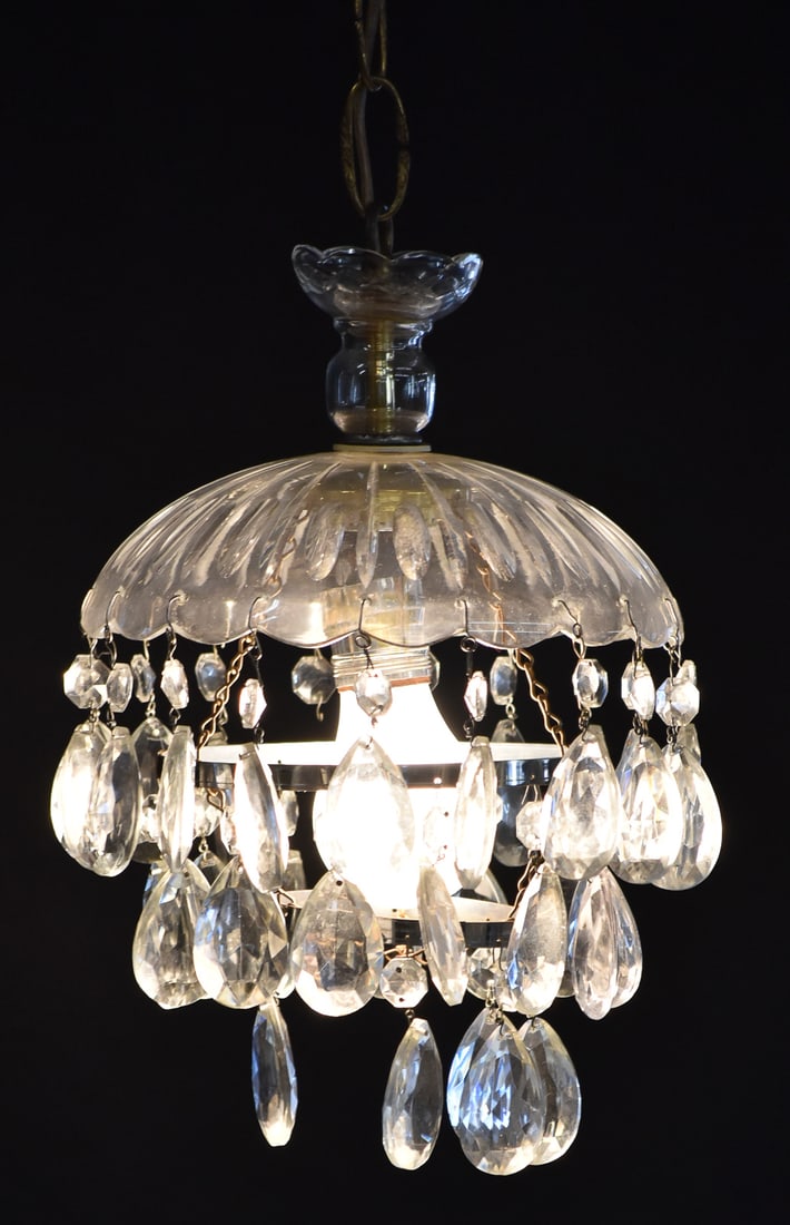 EARLY 20TH CENTURY CUT GLASS TIERED CRYSTAL PRISM CHANDELIER (1 of 1)