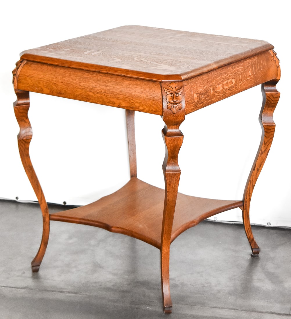 CIRCA 1900 OAK LAMP TABLE (1 of 2)