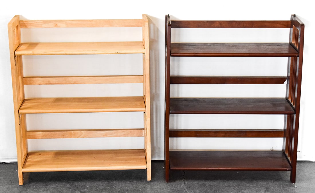 PAIR OF FOLDING WOOD DISPLAY SHELVES (1 of 2)