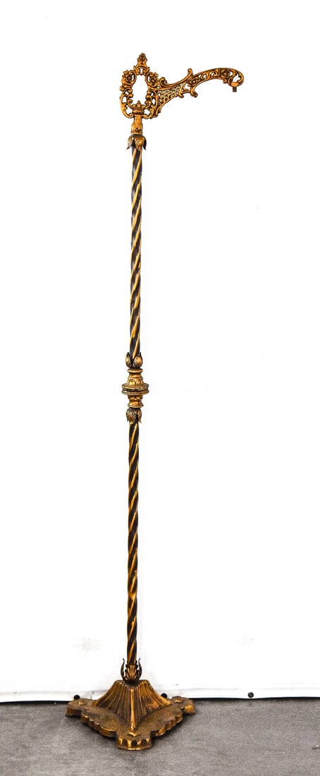 ANTIQUE R.F. MFG. CO. BRIDGE LAMP (1 of 4)