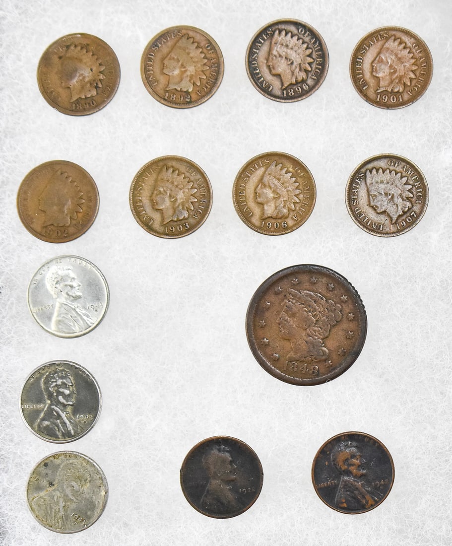 COLLECTIBLE U.S.ONE CENT COINS: An assortment of collectible U.S. one cent coins including eight Indian Head pennies from the years 1890, 1892, 1896, 1901, 1902, 1903, 1906, & 1907, and 1848 Braided Hair large cent, two 1943-S S