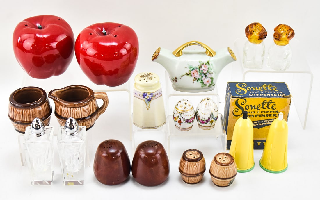 COLLECTION OF SALT & PEPPER SHAKERS: Collection of vintage and antique salt & pepper shaker sets which includes a 1950s set of new in the box Sonette "dispensers" which the box measures 3.25"H x 3.25"W x 3.25"D.