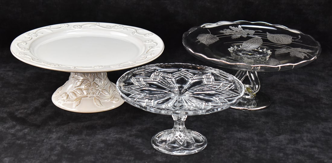 THREE CAKE PLATE STANDS: CAMBRIDGE (ATTR.) & MORE (1 of 2)