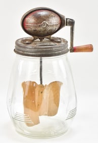 DAZEY NO. 4, 4 QT. BUTTER CHURN