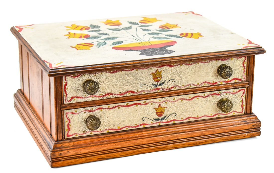 ANTIQUE GENERAL STORE HAND-PAINTED SPOOL BOX