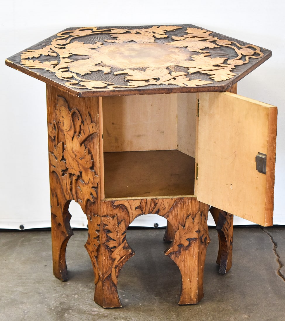 ART NOUVEAU PYROGRAPHY TABORET - 3