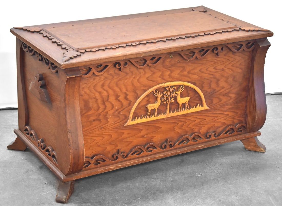 CUSTOM STAG DESIGN CEDAR CHEST - 3