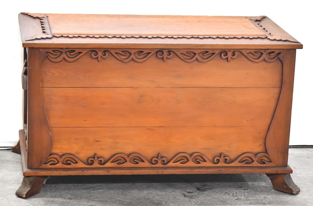 CUSTOM STAG DESIGN CEDAR CHEST - 5