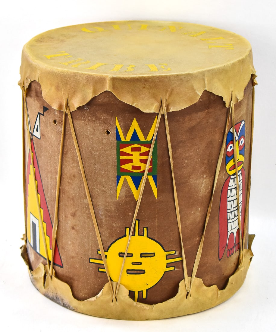 QUINAULT TRIBAL HAND-PAINTED TOM-TOM DRUM; C. MID 20TH CENTURY: A Quinault (Quinalt) Tribe tom-tom drum with hand-painted motifs, circa mid 20th century. The item measures 15" H, 14" W, 14" D.