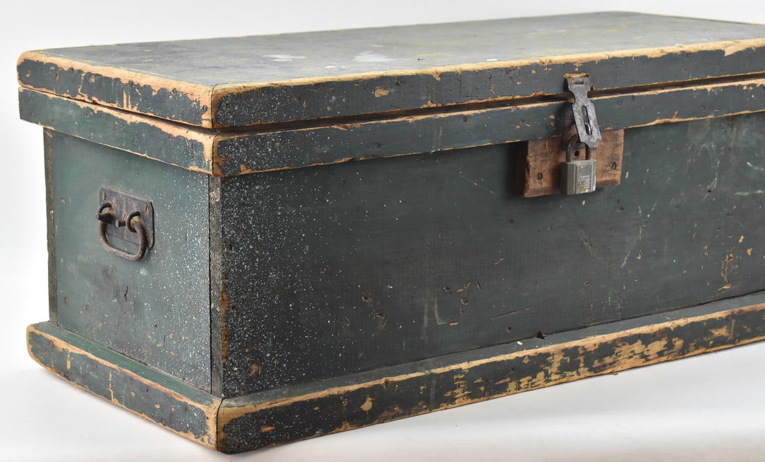 CARPENTER'S TOOL CHEST - 5