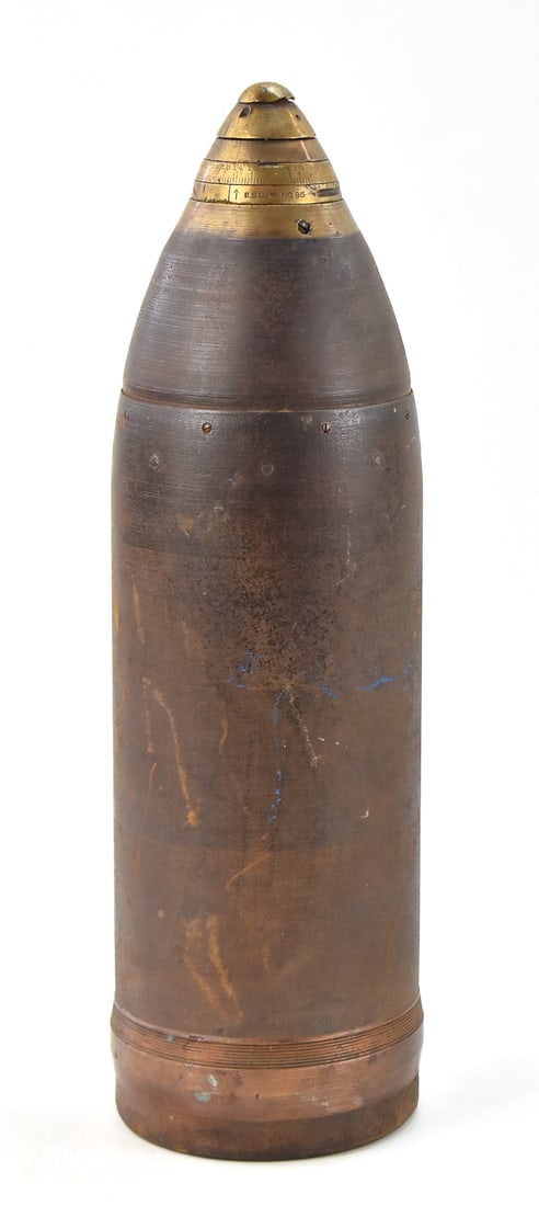 BRITISH WWI 18 POUNDER FIELD ARTILLERY SHELL (1 of 3)