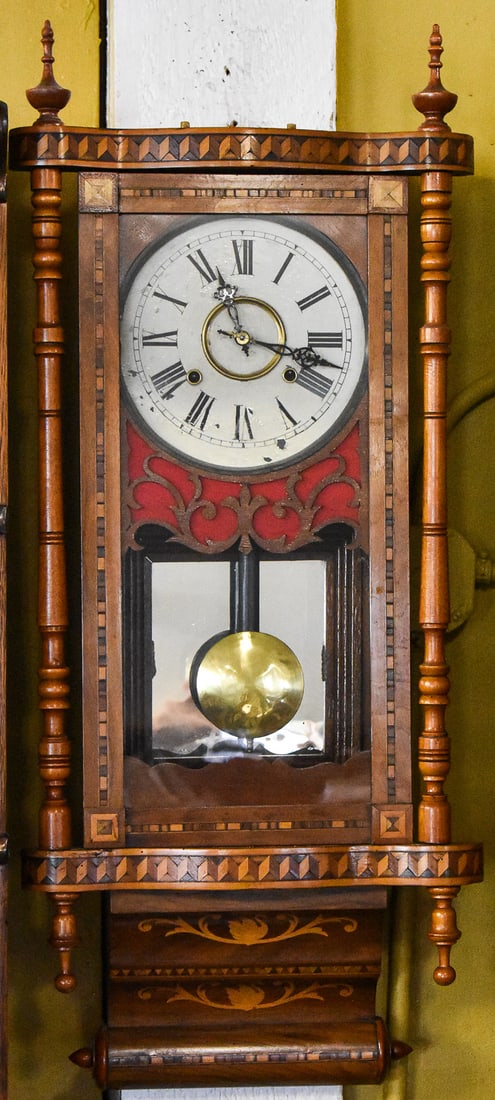 NEW HAVEN CLOCK CO. 'ANGLO-AMERICAN' WALL CLOCK (1 of 2)