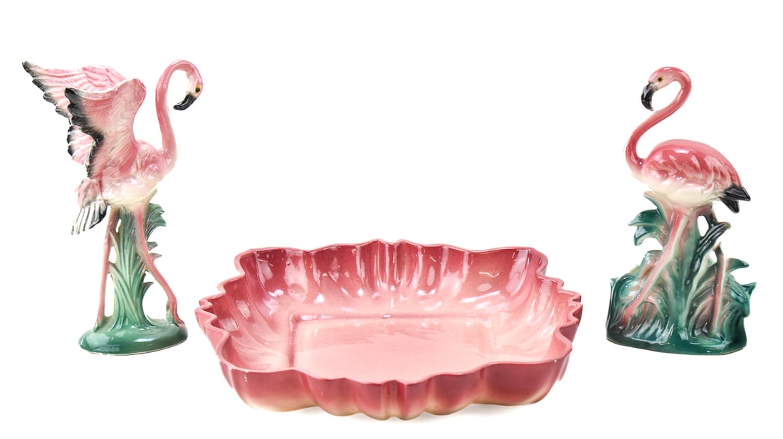 MADDUX STYLE FLAMINGOS & LOS ANGELES POTTERIES (ATTR.) DISH (1 of 3)