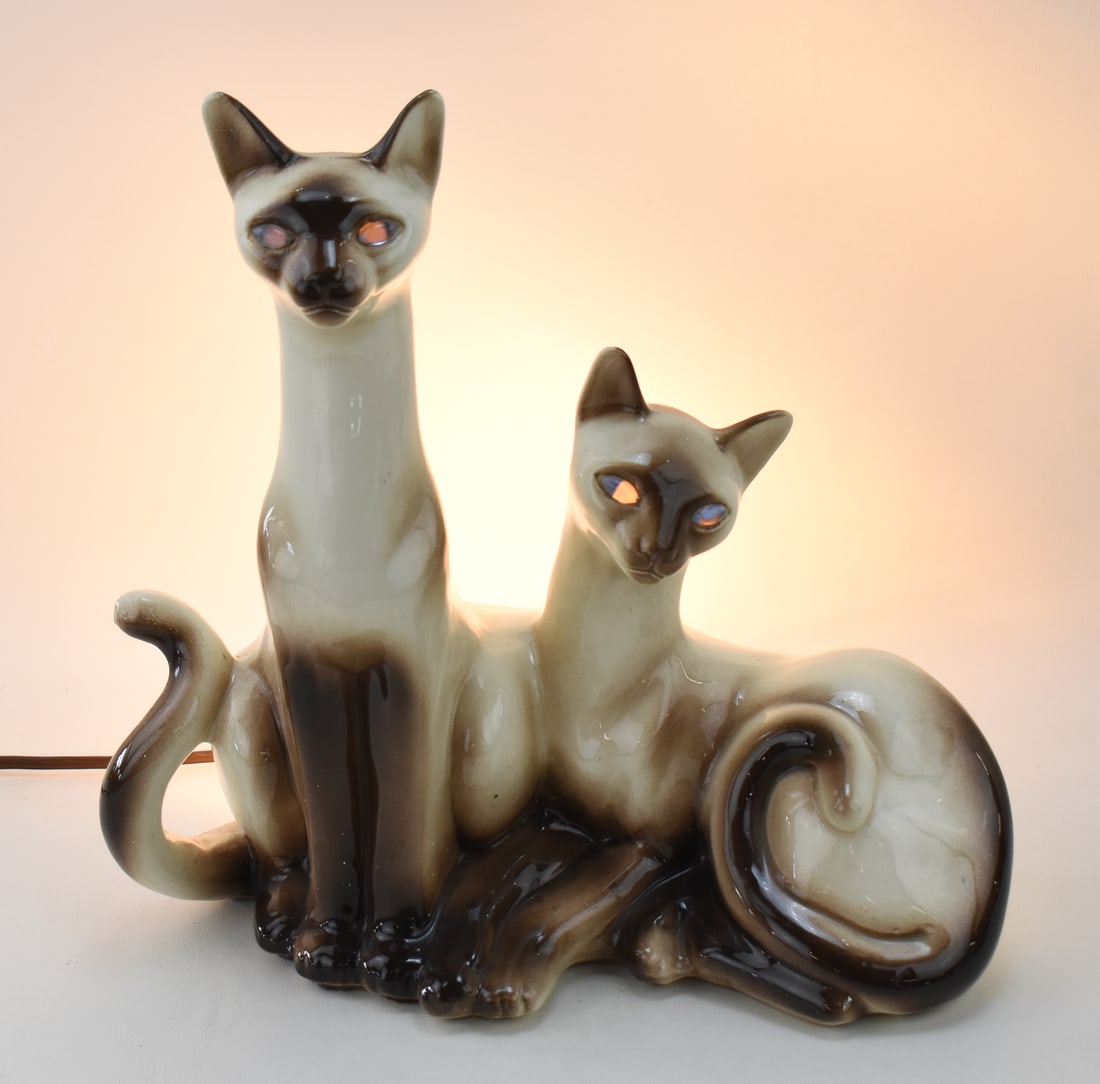 1958 LANE & COMPANY SIAMESE CAT TV LAMP (1 of 4)