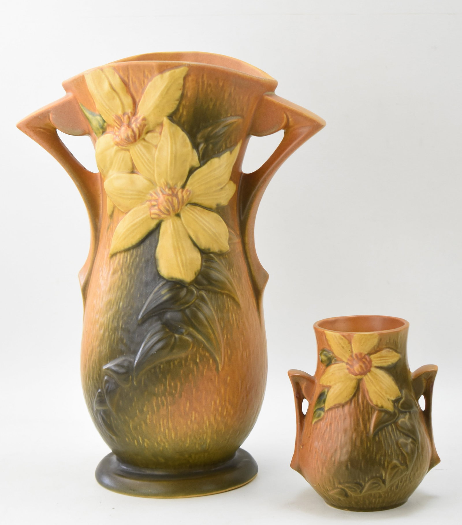 ROSEVILLE 'CLEMATIS' VASES No. 114-15 AND No. 103-6 (1 of 8)