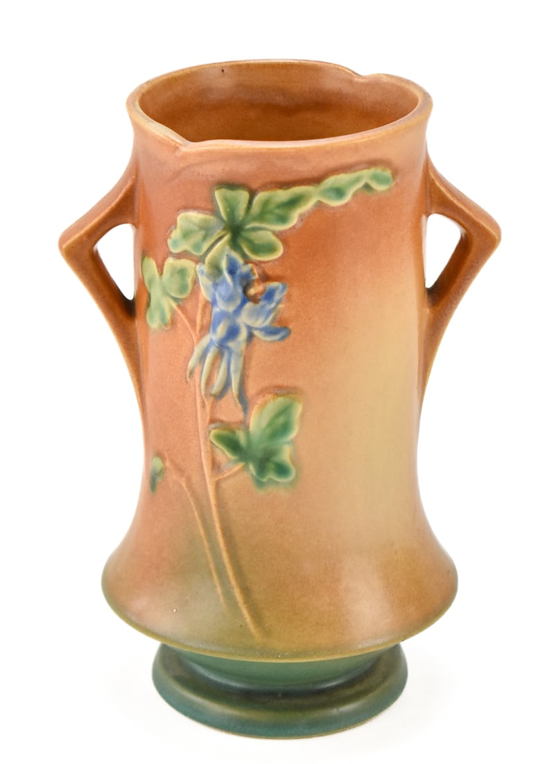 ROSEVILLE POTTERY "COLUMBINE" VASE No. 30 (1 of 3)