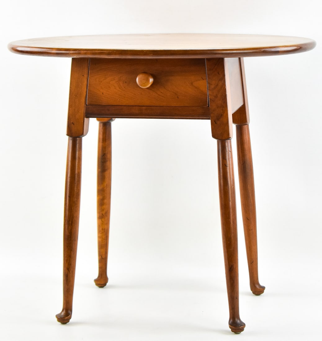 STICKLEY OVAL CHERRY WOOD SIDE TABLE (1 of 4)