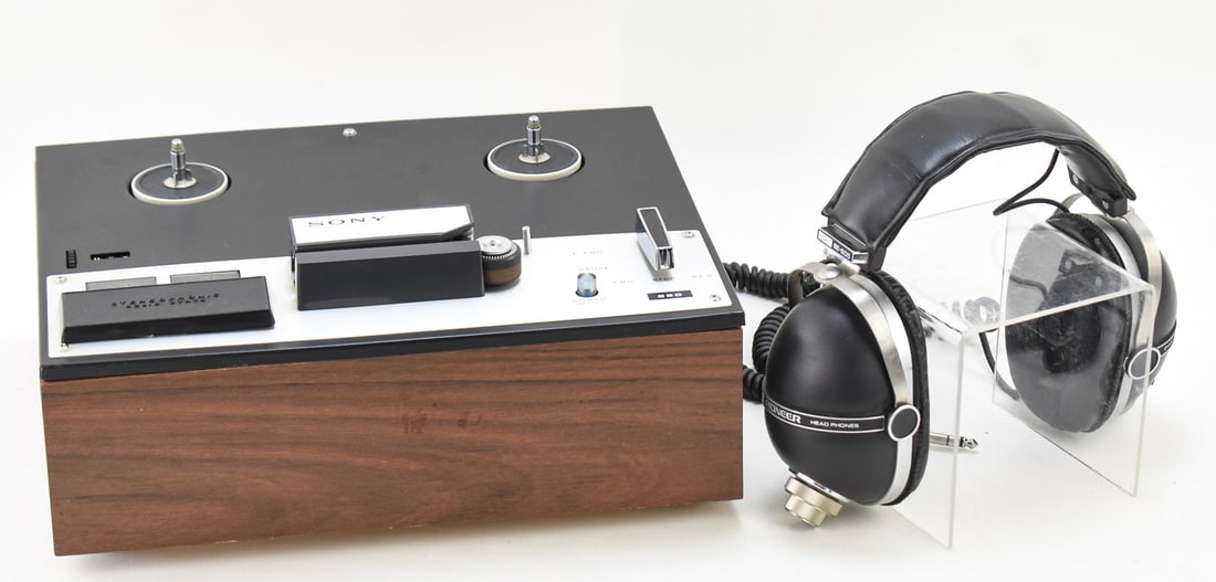 SONY TC-250A TAPECORDER & PIONEER SE-505 2-WAY HEADPHONES: A Sony TC-250A Tapecorder and a Pioneer SE-505 2-way headphones. The tapecorder measures 4.5" H x 14" W x 11.5" D.