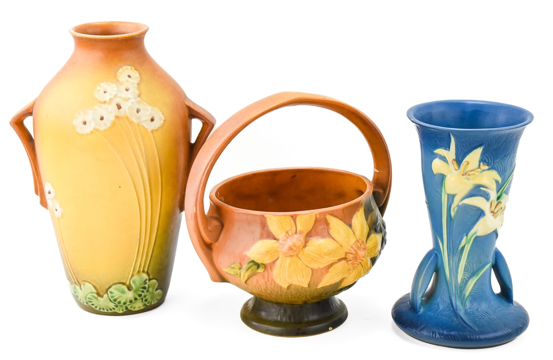 ROSEVILLE POTTERY 'CLEMATIS' BASKET, 'ZEPHYR LILY' VASE, & 'PRIMROSE' VASE (1 of 6)