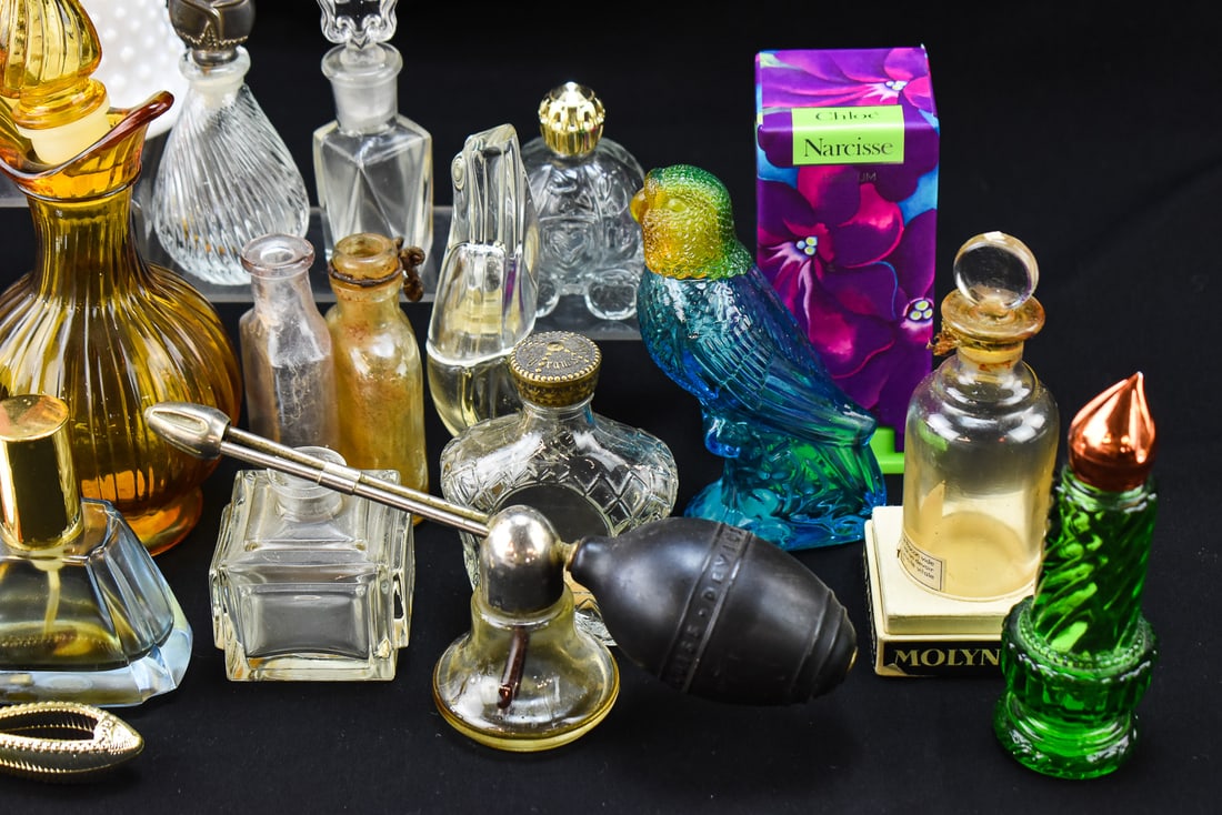 PERFUME BOTTLES COLLECTION - 4
