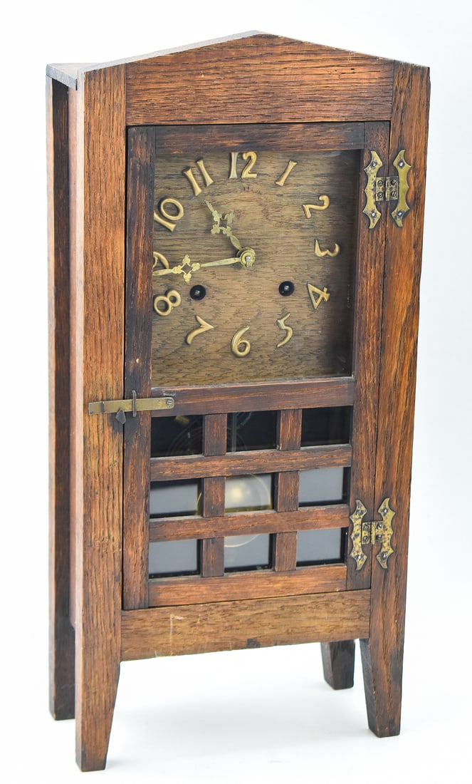 NEW HAVEN CLOCK COMPANY ARTS AND CRAFTS MISSION STYLE 'GONG' MANTLE CLOCK (1 of 4)