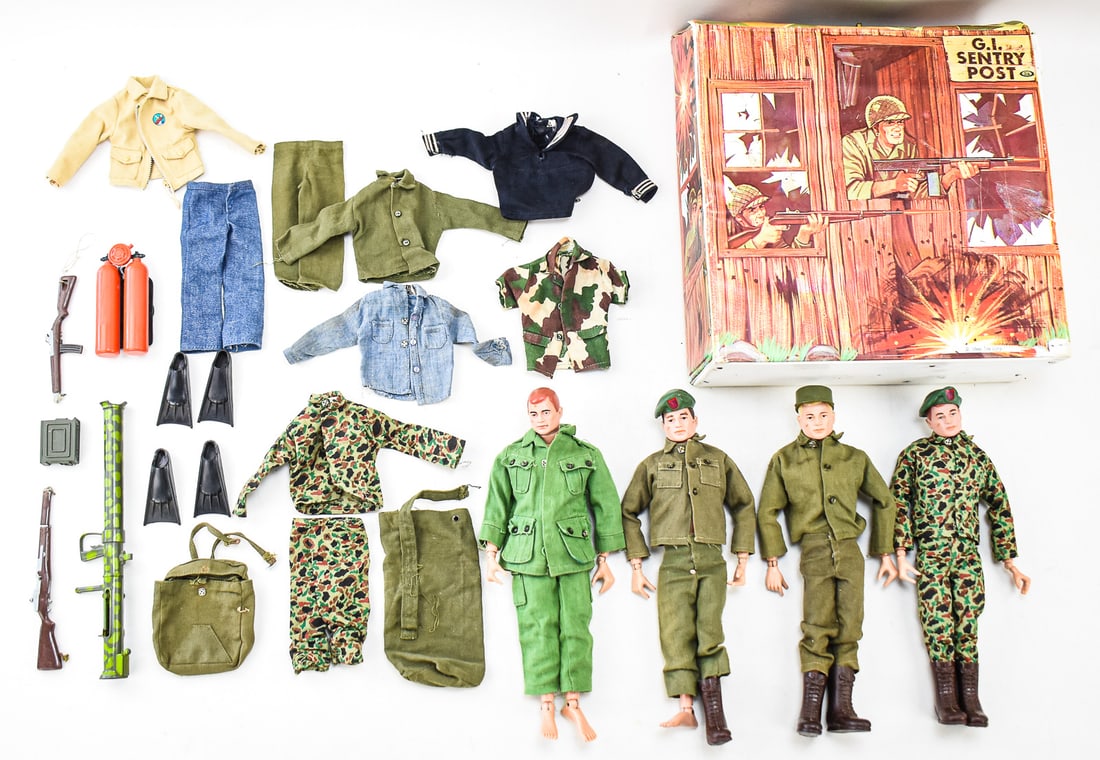 1964 HASBRO G.I. JOE DOLLS, ACCESSORIES, IDEAL 'G.I. SENTRY POST' CASE (1 of 4)