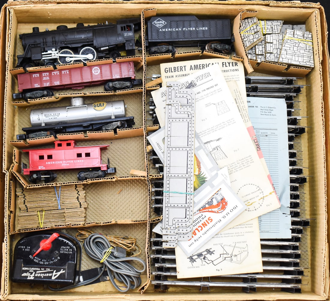 AMERICAN FLYER TRAIN SET COMPLETE IN BOX (1 of 2)
