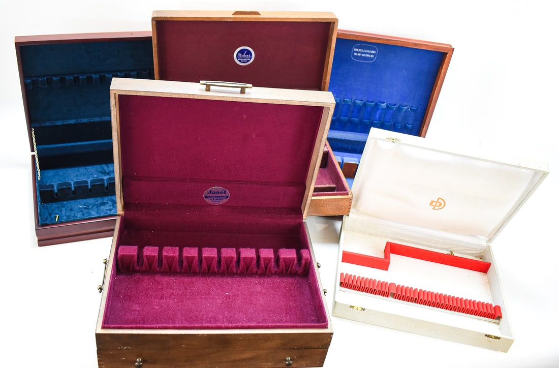 FIVE SILVERWARE CHESTS (1 of 2)