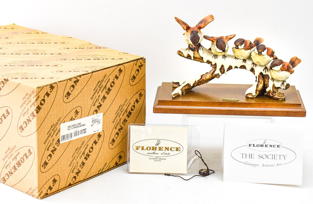 GIUSEPPE ARMANI/CAPODIMONTE "FIVE LITTLE SPARROWS ON BRANCH": A signed Giuseppe Armani (listed Italian artist; 1936-2006) and Capodimonte for Florence Sculture d'Arte "Five Little Sparrows on Branch" sculptural figurine with an original box, circa late 20th