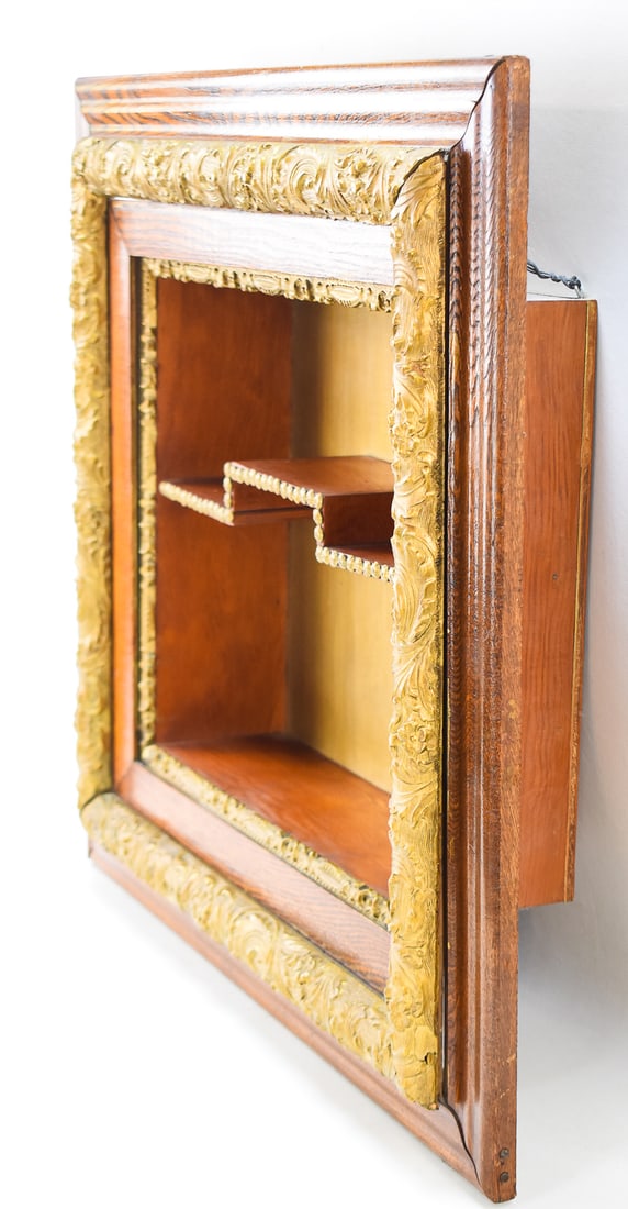 VICTORIAN GILT FRAME SHADOW BOX COMBINATION - 2