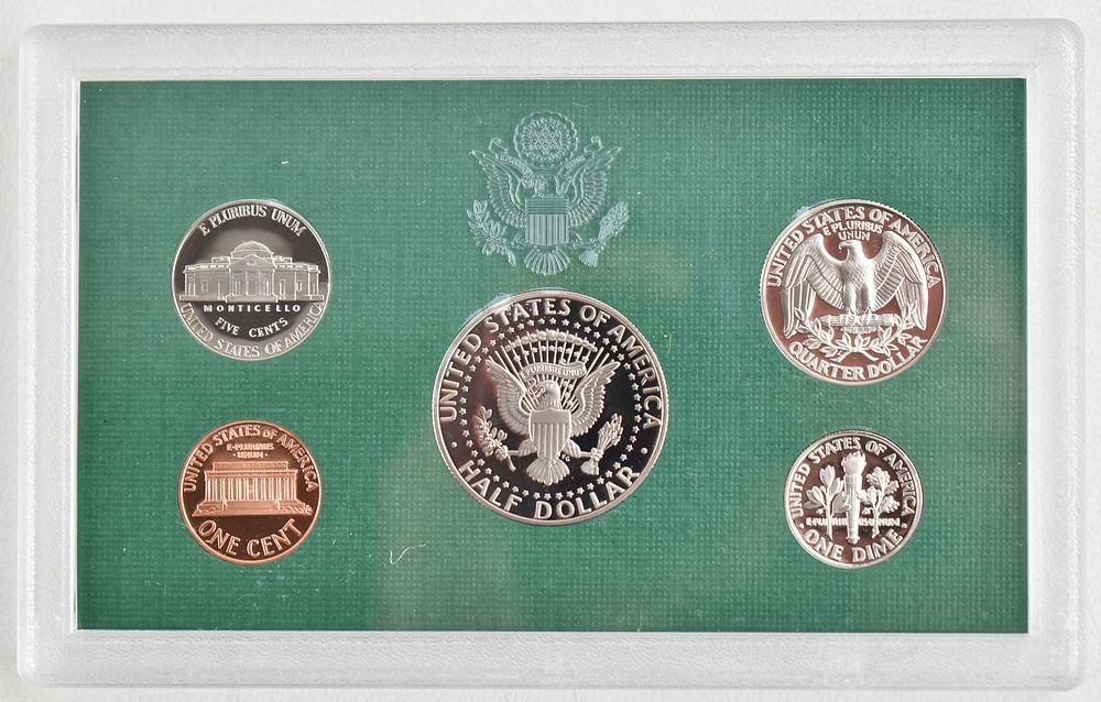 9 U.S. PROOF SETS FROM THE 1990s - 3