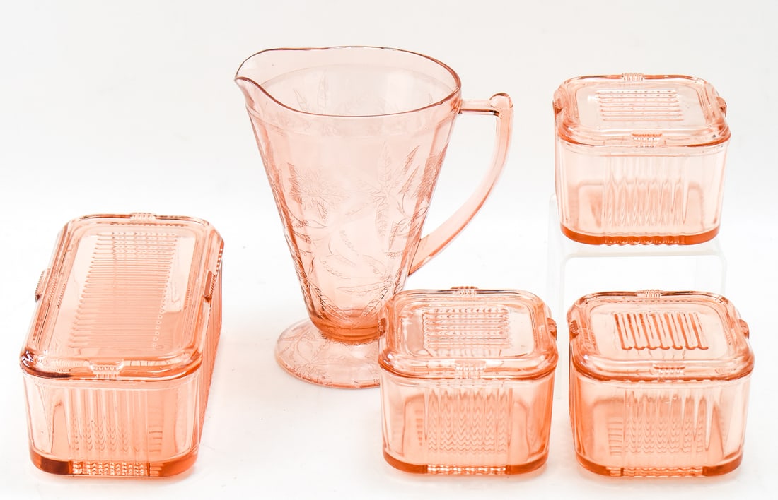 ASSORTMENT OF PINK DEPRESSION GLASS: FEDERAL GLASS, JEANNETTE GLASS "POINSETTIA" (1 of 4)