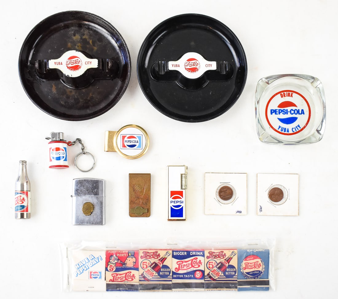 LOT OF PEPSI LIGHTERS & SMOKING COLLECTIBLES (1 of 3)