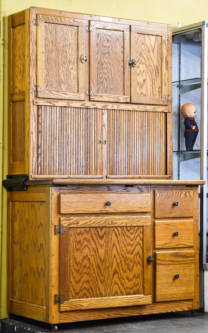 HOOSIER CABINET: Manufactured by The Hoosier Manufacturing Co. in New Castle, Indiana during its peak popularity in the early 20th century. When assembled the unit measures approx. 69" H x 42" W x 28"