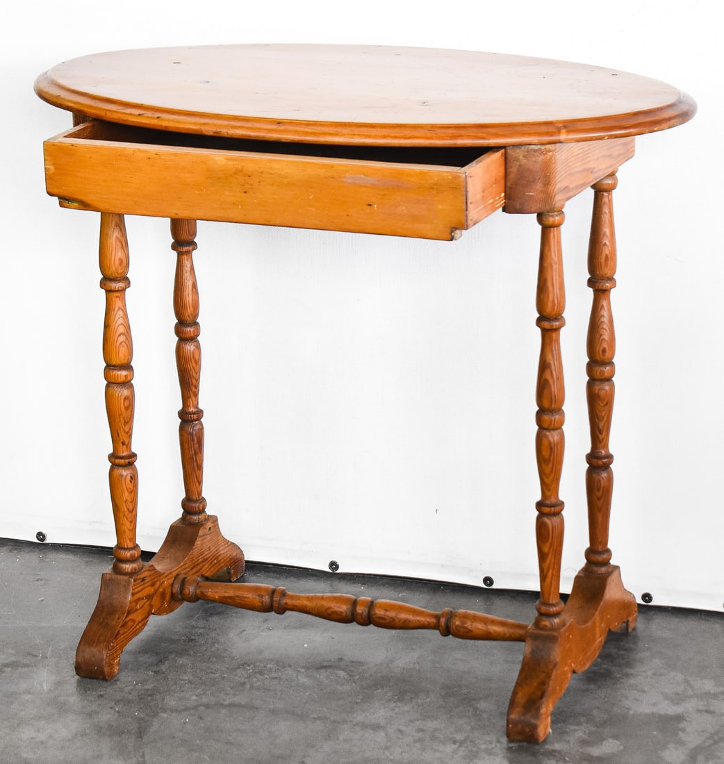 OVAL TOP SIDE TABLE - 2