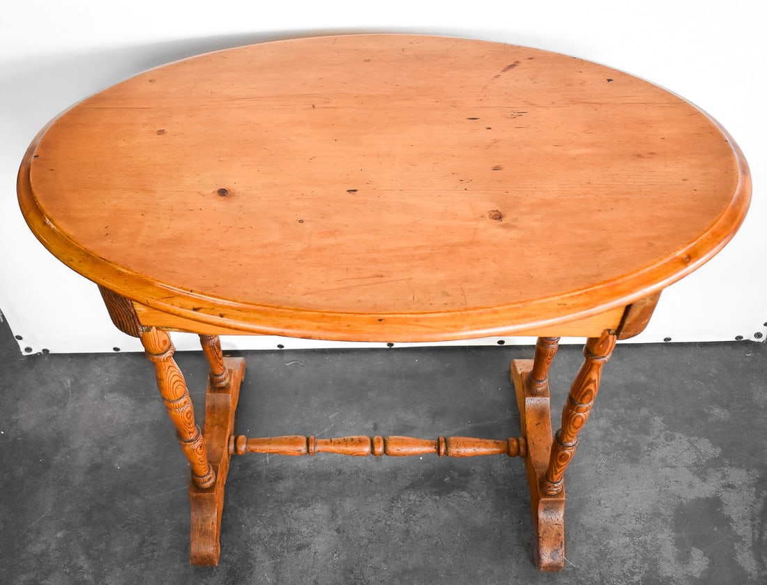 OVAL TOP SIDE TABLE - 3