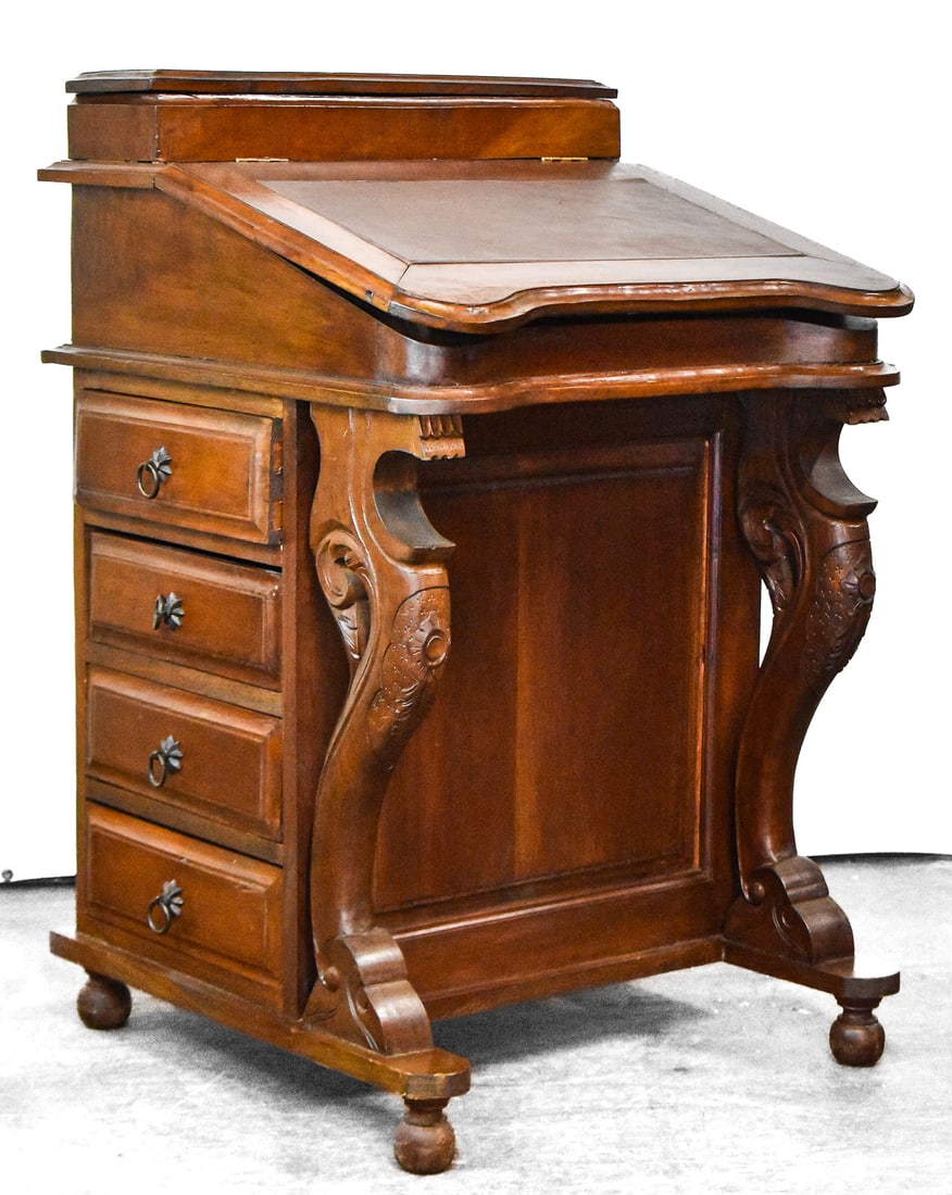 DAVENPORT DESK (1 of 7)