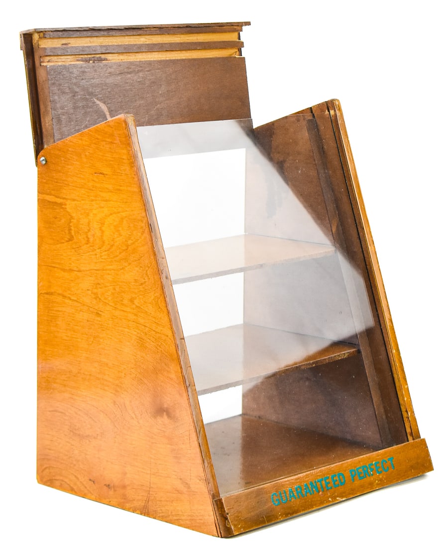 MILLER'S FORGE TABLETOP DISPLAY CASE - 2
