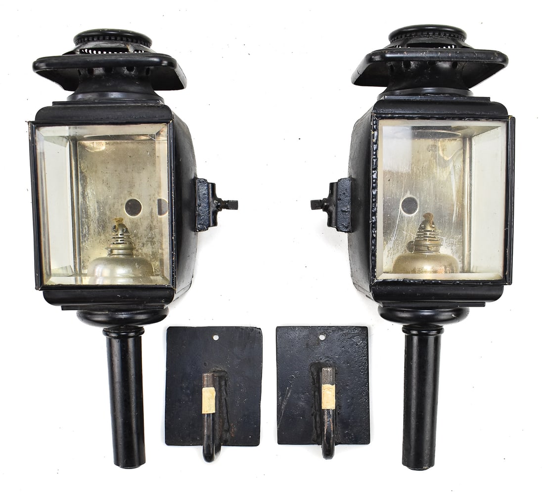 C. COWLES & COMPANY CARRIAGE LANTERN PAIR (1 of 3)