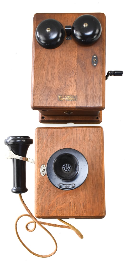 WESTERN ELECTRIC TWO BOX WALL TELEPHONE: 315 H RINGER BOX & 293 A TELEPHONE: A Western Electric two-box wooden wall telephone with a 315 H ringer box and a 293 A telephone transmitter box, circa early 20th century. The ringer box has a Western Electric sticker label on the