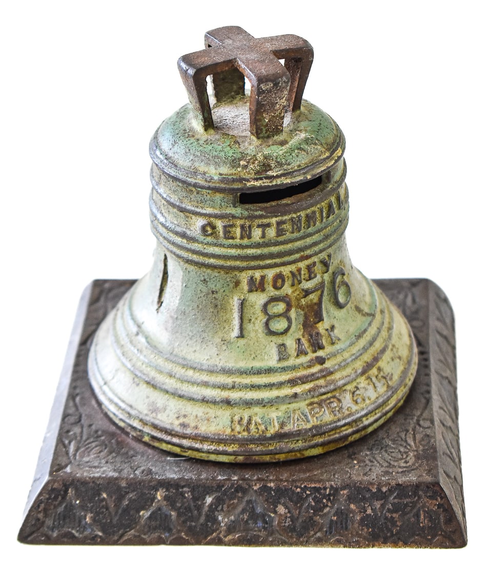 BAILEYS 1876 CENTENNIAL LIBERTY BELL CAST IRON STILL BANK (1 of 2)