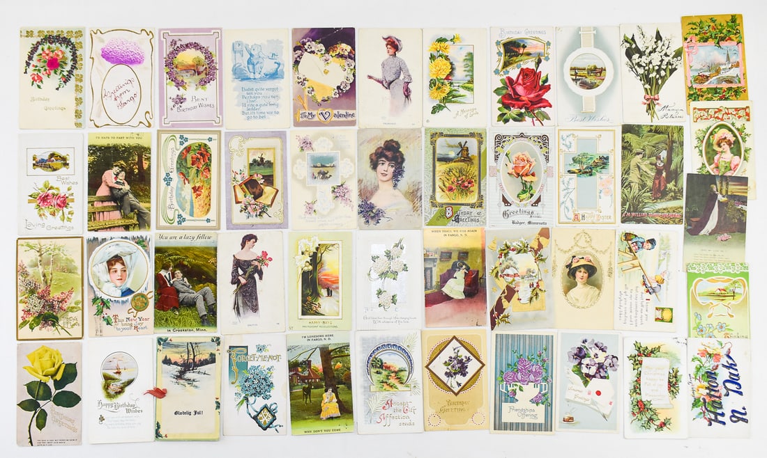 APPROXIMTELY 200 ANTIQUE POSTCARDS - 2