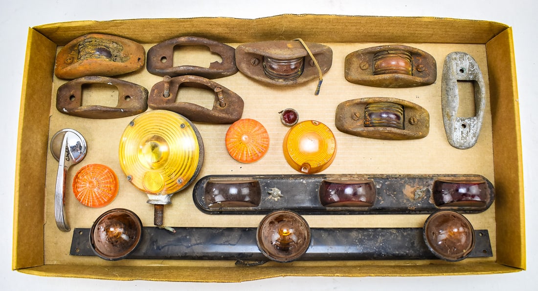 ASSORTMENT OF VINTAGE AUTOMOBILE LIGHTS & CHEVROLET HANDLE (1 of 3)