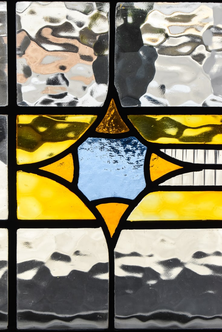 STAINED GLASS TRANSOM WINDOW PANEL - 3