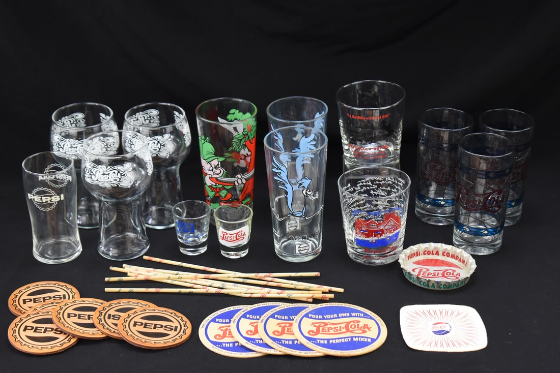 VINTAGE PEPSI GLASSES, PAPER STRAWS, & COASTERS (1 of 4)