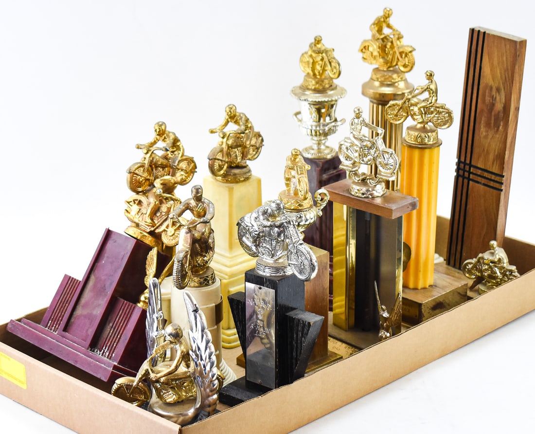 COLLECTION OF 1960s MOTORCYCLE RACING TROPHIES BAKELITE & MORE (1 of 3)