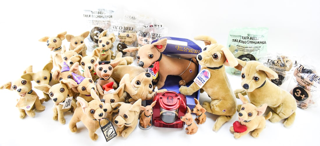 TACO BELL CHIHUAHUA COLLECTION (1 of 3)