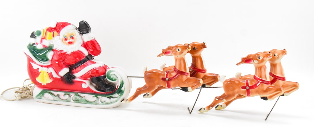EMPIRE C.1970 SANTA SLEIGH & REINDEER TABLETOP CHRISTMAS BLOW MOLD (1 of 1)