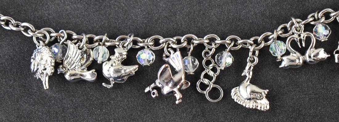 CHRISTMAS CHARM COLLECTION - 4