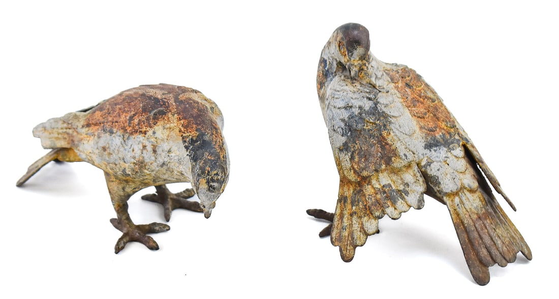 PAIR OF JAPANESE STYLE CAST IRON CARRIER PIGEON GARDEN ORNAMENTATIONS: Two Japanese style hand-cast iron carrier pigeon garden ornamentations, from early-mid 20th century. The largest item measures approx. 5.5" H x 7" W x 5" D.